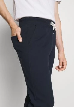 Pier One Hombre Pantalones Deportivos - Dark Blue -Ofertas Pier One Tienda 04e5700440b843a0b923adb3d47659b9