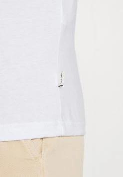 Pier One Hombre Camiseta Estampada - Blue/red -Ofertas Pier One Tienda 134ce5b4193e4835984887bc05af3a7a