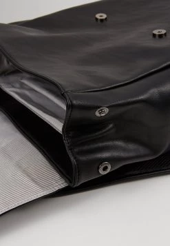 Pier One Unisexo UNISEX - Mochila - Black 17 Pier One Unisexo UNISEX - Mochila - Black -Ofertas Pier One Tienda 1592b0d1924042c08875dbe69906382c