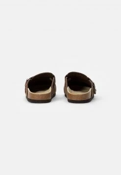 Pier One Unisexo Sandalias Planas - Brown 10 Pier One Unisexo Sandalias Planas - Brown -Ofertas Pier One Tienda 18a09b6c3e71439784e427988b058842