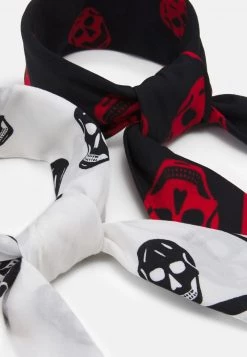 Pier One Unisexo BANDANA 2 PACK UNISEX - Pañuelo - Black/white/red -Ofertas Pier One Tienda 2a390be2c3224bce877079f6faa67c46