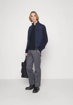 Pier One Hombre Jersey De Punto - Dark Blue 9 Pier One Hombre Jersey De Punto - Dark Blue -Ofertas Pier One Tienda 2d8dc594312746418795ceb8d7d57762