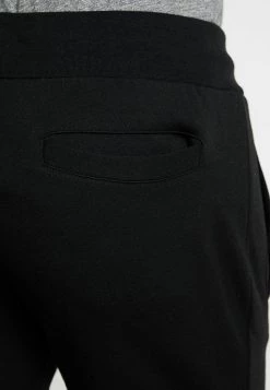Pier One Hombre Pantalones Deportivos - Black 13 Pier One Hombre Pantalones Deportivos - Black -Ofertas Pier One Tienda 2f5d2084fc794195bd8b7e5974ac27ad