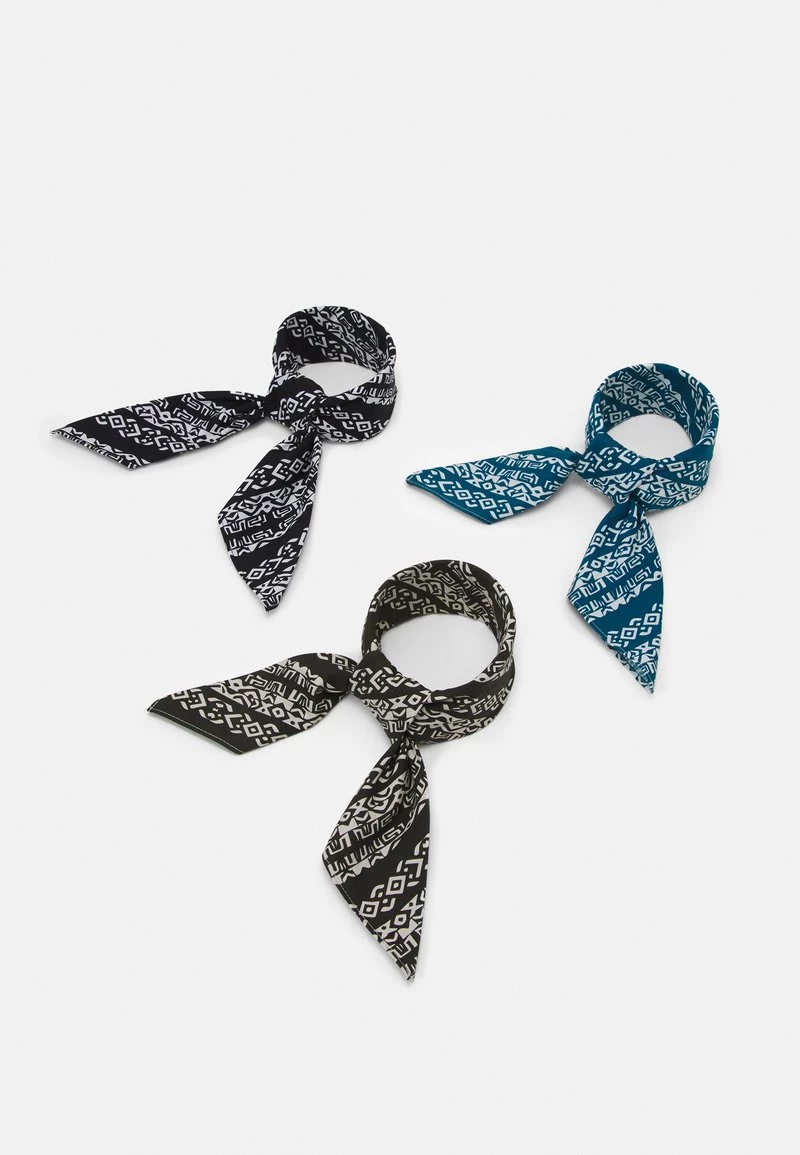 Pier One BANDANAS 3 PACK UNISEX - Pañuelo - Black/khaki/blue, Unisexo 3 Pier One BANDANAS 3 PACK UNISEX - Pañuelo - Black/khaki/blue, Unisexo