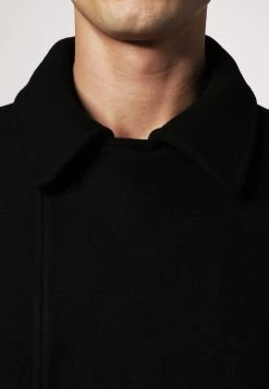 Pier One Abrigo Corto - Black, Hombre -Ofertas Pier One Tienda 3a807c417cf745f9bb635596e9ac1542