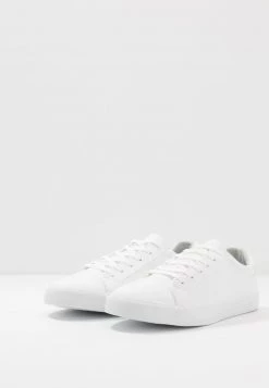 Pier One Hombre UNISEX - Zapatillas - White -Ofertas Pier One Tienda 3ad025b8a3fb4ca688299eec789bfe64