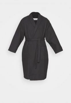 Pier One Hombre Albornoz - Black 10 Pier One Hombre Albornoz - Black -Ofertas Pier One Tienda 3f9683b657c14ad1ab2472e22caf4ffc