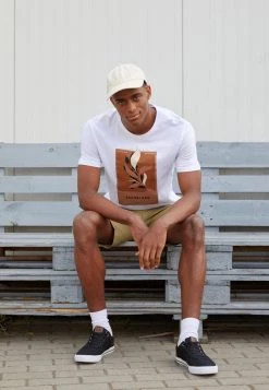 Pier One Hombre LEAF PRINT GRAPHIC T-SHIRT - Camiseta Estampada - White