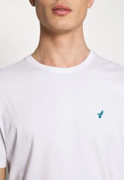 Pier One Hombre Camiseta Básica - White -Ofertas Pier One Tienda 4c561a52ec7c456d9aa8356485ae94a7