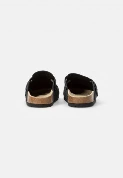 Pier One Unisexo Sandalias Planas - Black 10 Pier One Unisexo Sandalias Planas - Black -Ofertas Pier One Tienda 4d309a52050a4badb4012456e00dd92b