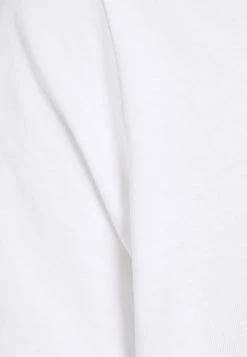 Pier One 3 PACK - Camiseta Básica - White, Hombre -Ofertas Pier One Tienda 4d70e05e0a9b4810825e30e3ad4bd6e3