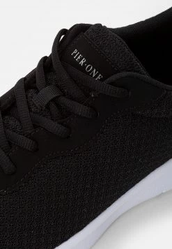 Pier One Unisexo Zapatillas - Black White -Ofertas Pier One Tienda 53816d0dd7d4471fac3e843df25edfe6