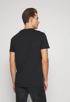 Pier One Hombre Camiseta Básica - Black -Ofertas Pier One Tienda 53fd3863f2bd425d9dfaa9fd30f1da52