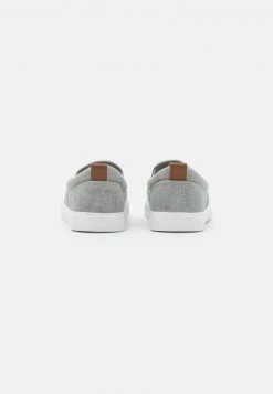 Pier One Unisexo UNISEX - Zapatillas - Grey 10 Pier One Unisexo UNISEX - Zapatillas - Grey -Ofertas Pier One Tienda 61ed4a6774a44fbabf413987bd439ccd