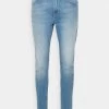 Pier One Hombre SLIM - Vaqueros Tapered - Light Blue Denim -Ofertas Pier One Tienda 64666282a77a4c54a08f736c174de056