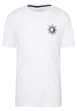 Pier One Hombre SUN MOON TEE - Camiseta Estampada - White 12 Pier One Hombre SUN MOON TEE - Camiseta Estampada - White -Ofertas Pier One Tienda 7373d76cb5c143e283b37d07bf8885c5