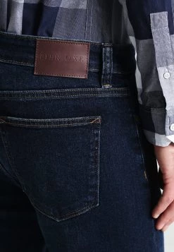 Pier One Hombre BASIC - Vaqueros Rectos - Dark Blue Denim -Ofertas Pier One Tienda 7aa5df5983c44365808e18ddcad2589e