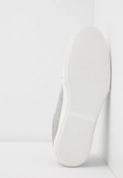 Pier One UNISEX - Zapatillas - Light Grey, Unisexo -Ofertas Pier One Tienda 7b1054096c0b4b588134c4dab326eb91