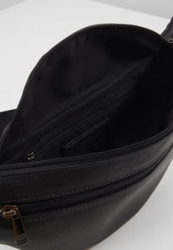 Pier One Unisexo UNISEX - Riñonera - Black -Ofertas Pier One Tienda 8361a621ec4049afa121274c1454bf4a