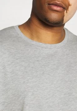 Pier One Hombre 5 PACK - Camiseta Básica - Khaki/grey/dark Blue -Ofertas Pier One Tienda 8700a41455ac40399e0ba0b358a0a801