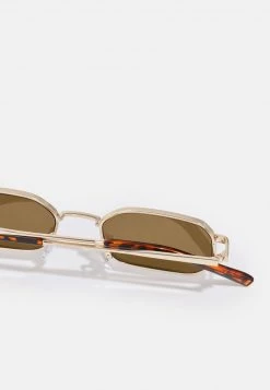 Pier One Unisexo UNISEX - Gafas De Sol - Gold-coloured/brown 8 Pier One Unisexo UNISEX - Gafas De Sol - Gold-coloured/brown -Ofertas Pier One Tienda 88ece7c2c5c74552a2c0b69534730993