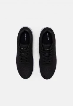 Pier One Unisexo Zapatillas - Black White -Ofertas Pier One Tienda 94fb0e3bcf314c7286b0d1bbd2b9bdde