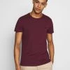 Pier One Hombre Camiseta Básica - Bordeaux -Ofertas Pier One Tienda 960df8d62e7b47a6822fb4f27e309b57