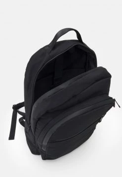 Pier One UNISEX - Mochila - Black, Unisexo 10 Pier One UNISEX - Mochila - Black, Unisexo -Ofertas Pier One Tienda 9cab5ef6f2b94289846f538042d966a9
