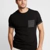 Pier One Hombre Camiseta Estampada - Black -Ofertas Pier One Tienda 9d71ef607fc14954be7aebb7643fdce1