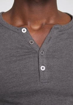 Pier One Hombre Camiseta De Manga Larga - Dark Grey Melange 13 Pier One Hombre Camiseta De Manga Larga - Dark Grey Melange -Ofertas Pier One Tienda 9fa0bd08b6f44f73b85559e4ea2fd5b9