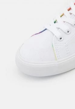 Pier One Unisexo UNISEX - Zapatillas - White 13 Pier One Unisexo UNISEX - Zapatillas - White -Ofertas Pier One Tienda a918f0467e7d49a487c205d1cee80b4a