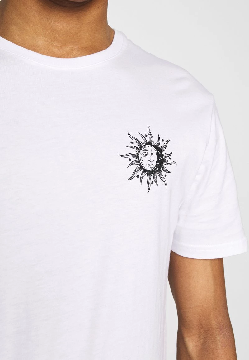 Pier One Hombre SUN MOON TEE - Camiseta Estampada - White 8 Pier One Hombre SUN MOON TEE - Camiseta Estampada - White - Imagen 6