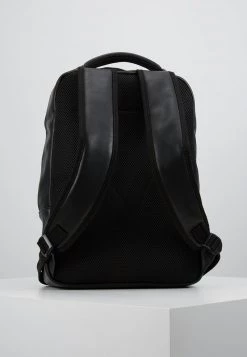 Pier One Hombre Mochila - Black 12 Pier One Hombre Mochila - Black -Ofertas Pier One Tienda af176bdc3c884314815a4a8c1d38d01c