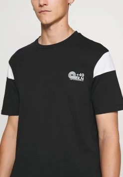 Pier One Hombre SLEEVE BLOCK NEW - Camiseta Estampada - Black/white -Ofertas Pier One Tienda afd43463c12e456c8d0d4bec1e7e6858