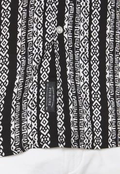 Pier One Hombre Camisa - Black 14 Pier One Hombre Camisa - Black -Ofertas Pier One Tienda b4e3ab36a0cc4b79b9b71a9f3b8f439f