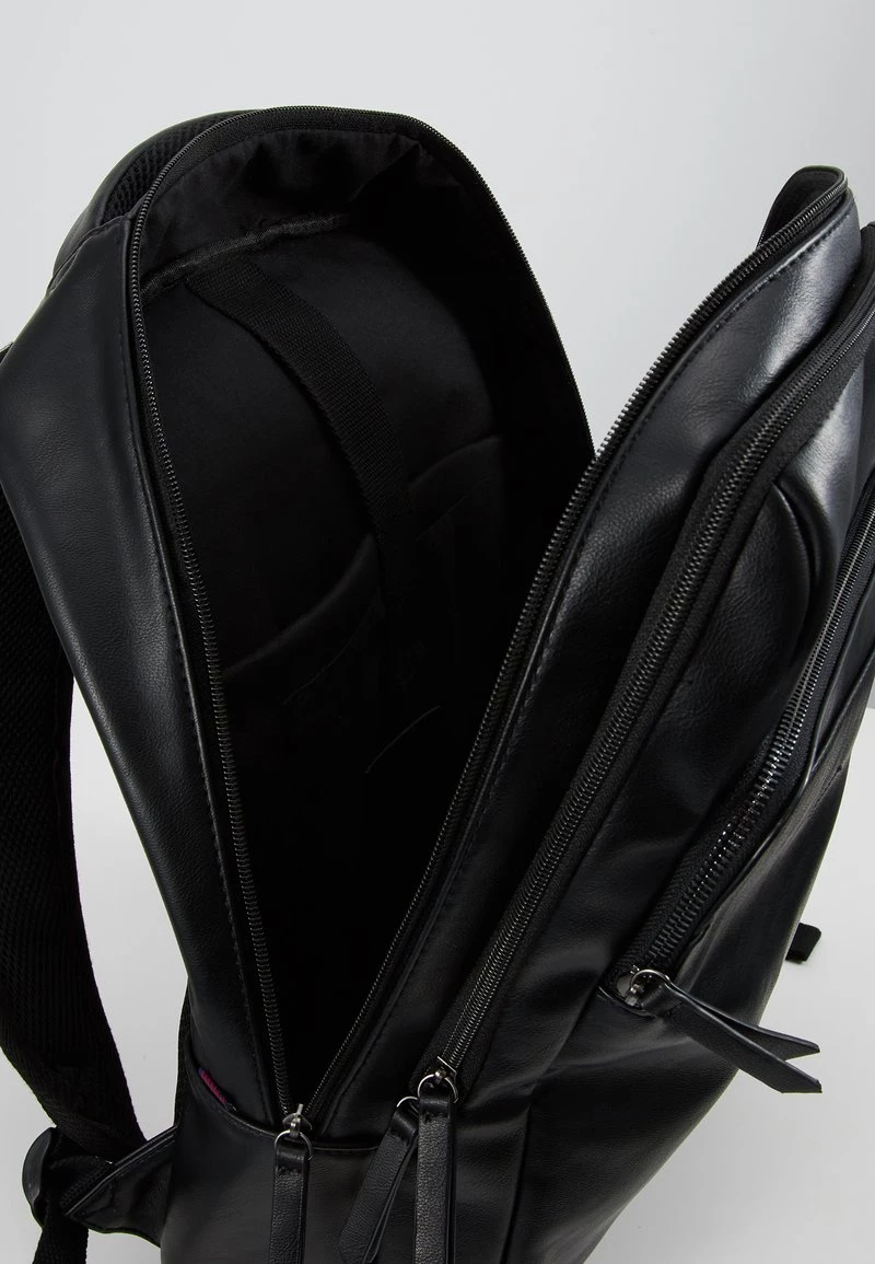 Pier One Hombre Mochila - Black 7 Pier One Hombre Mochila - Black - Imagen 5