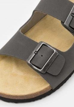 Pier One Hombre UNISEX - Pantuflas - Dark Grey -Ofertas Pier One Tienda b79c51a86cb445aa888f3ee0244a87c5