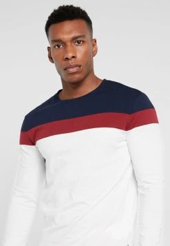 Pier One Hombre Camiseta De Manga Larga - Offwhite/dark Blue -Ofertas Pier One Tienda bc3bc60922d142d5b1571aa1f16586a9