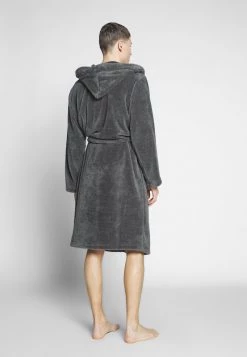 Pier One Hombre Albornoz - Dark Gray 10 Pier One Hombre Albornoz - Dark Gray -Ofertas Pier One Tienda c0a98bff0d7040bc9af7c1b11057f9de