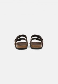 Pier One UNISEX - Sandalias Planas - Brown, Unisexo -Ofertas Pier One Tienda c1f28406282c41a590156a5cffa1b445