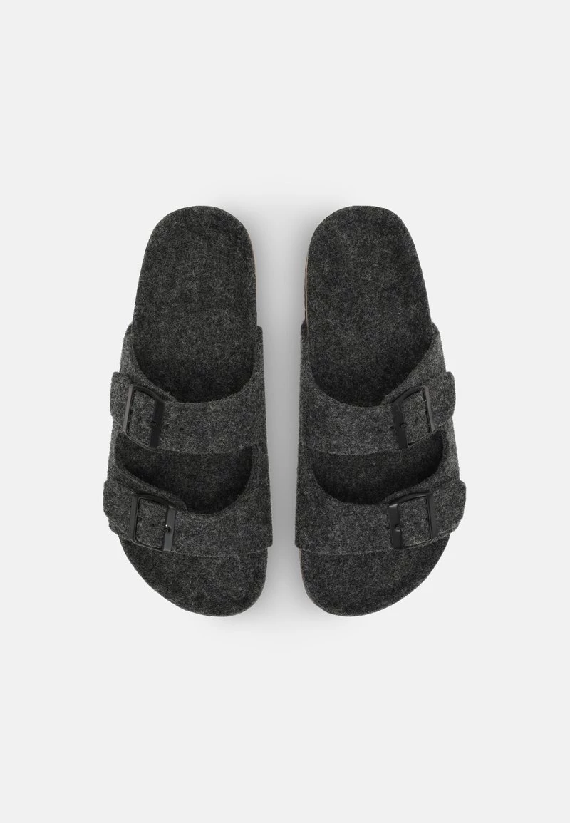 Pier One Unisexo UNISEX - Sandalias Planas - Dark Grey 6 Pier One Unisexo UNISEX - Sandalias Planas - Dark Grey - Imagen 4