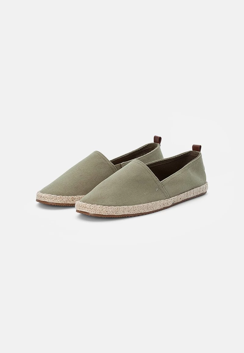 Pier One Unisexo RENA ESPADRILLE UNISEX - Alpargatas - Olive 4 Pier One Unisexo RENA ESPADRILLE UNISEX - Alpargatas - Olive - Imagen 2