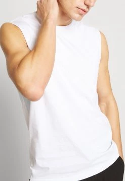 Pier One 3 PACK - Camiseta Básica - Grey/white/black, Hombre -Ofertas Pier One Tienda ddc181212b114a928b8f59830838a329