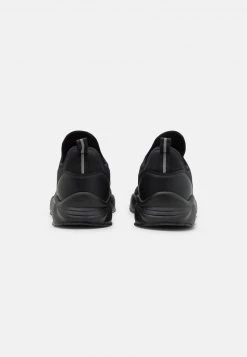 Pier One UNISEX - Zapatillas - Black, Unisexo -Ofertas Pier One Tienda df5862d9b8264d109efe378deb60b0fe