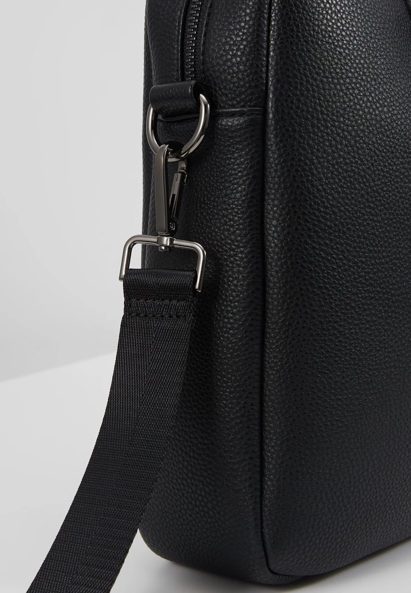 Pier One Hombre Funda Para Portátil - Black 9 Pier One Hombre Funda Para Portátil - Black - Imagen 7