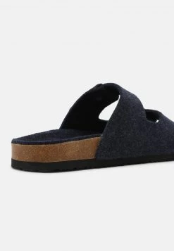 Pier One UNISEX - Sandalias Planas - Dark Blue, Unisexo -Ofertas Pier One Tienda f8e2370ea5a947e2b1ef70bcd9f4751e